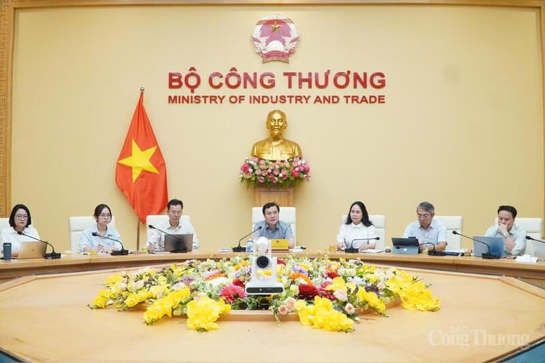 Bổ sung 'lá chắn' an toàn dữ liệu trong dự thảo Luật Thương mại điện tử- Ảnh 1.