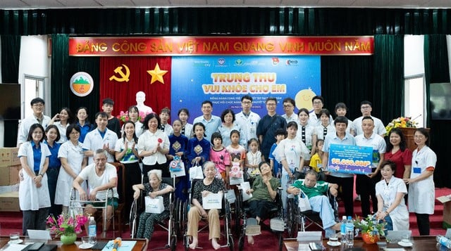 Chung tay vì sức khỏe trẻ em Việt Nam - Ảnh 1.