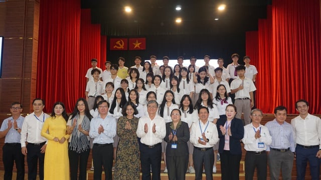 Đội dự tuyển chọn học sinh giỏi quốc gia TP.HCM sẽ học tại khu vực nào? - Ảnh 1.