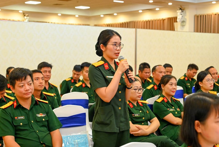 hie-0222.jpg