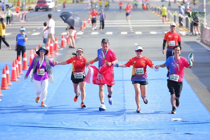 marathon - Ảnh 1.