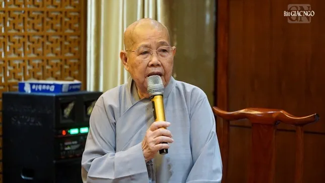 ni truong1.jpg