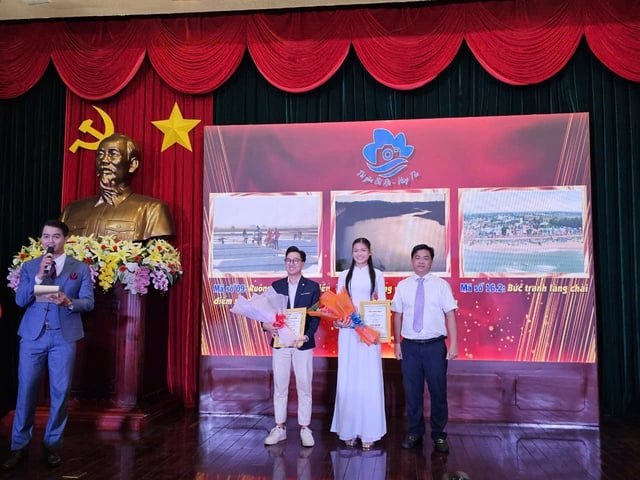 Hampir 100 peserta untuk kontes 'Saya Cinta Ba Ria - Vung Tau' - Foto 2. Gần 100 tác phẩm dự thi 'Tôi yêu Bà Rịa - Vũng Tàu'- Ảnh 2.