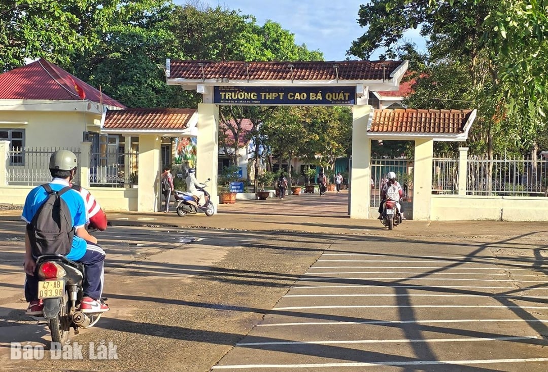 Photo caption