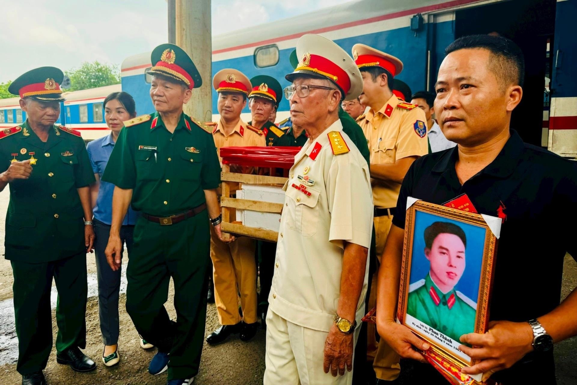 1-don-dong-doi.jpeg