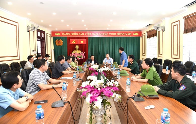 Phó Thủ tướng Hồ Đức Phớc kiểm tra công tác ứng phó, khắc phục hậu quả mưa lũ tại Lạng Sơn- Ảnh 1.