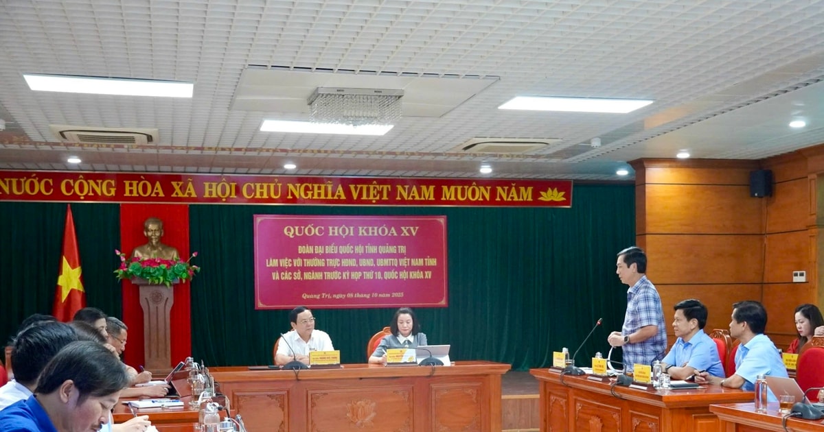 Đoàn ĐBQH tỉnh Quảng Trị làm việc với Thường trực HĐND, UBND, UBMTTQ Việt Nam tỉnh