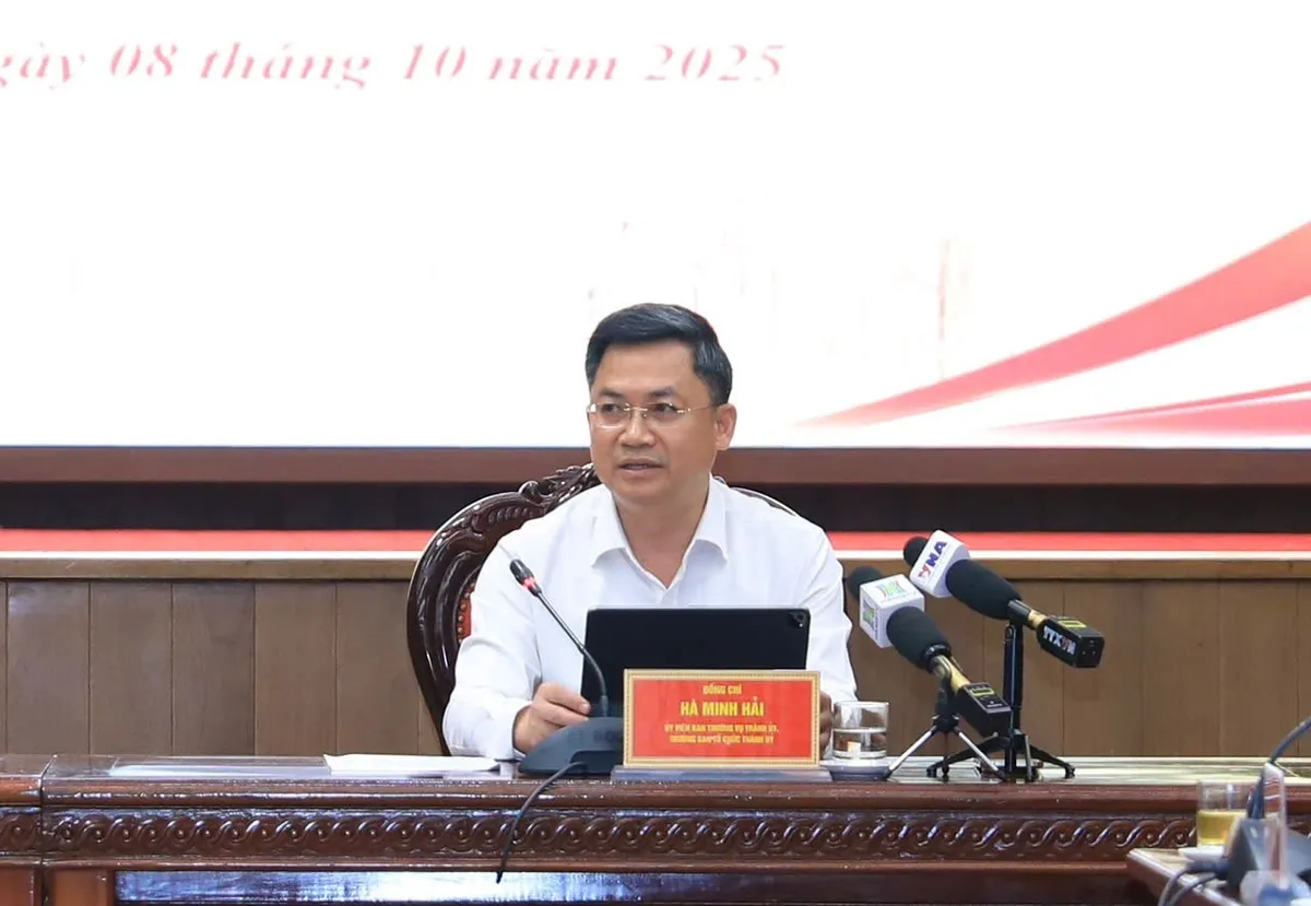 Hà Nội khẳng định tinh thần "tiên phong, đột phá" trước thềm Đại hội Đảng bộ XVIII - Ảnh 1.