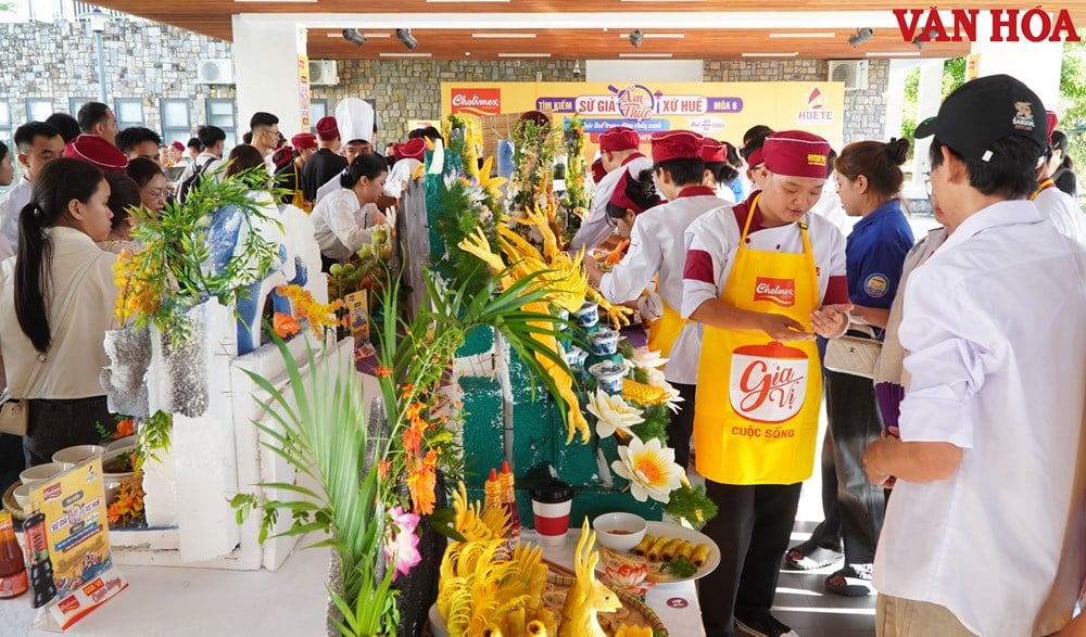 Studenten nehmen am Hue Culinary Ambassador Search Contest teil – Foto 2