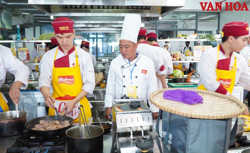 Studenten nehmen am Hue Culinary Ambassador Search Contest teil – Foto 4