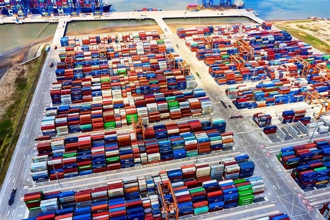 WTO ទម្លាក់​ការ​ព្យាករ​កំណើន​ពាណិជ្ជកម្ម​សកល​សម្រាប់​ឆ្នាំ​២០២៦ មក​ត្រឹម ០,៥%