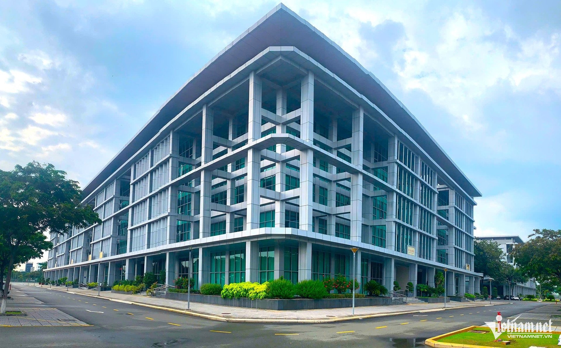 W-Verwaltungszentrum der Provinz Ba Ria Vung Tau vnn.jpg