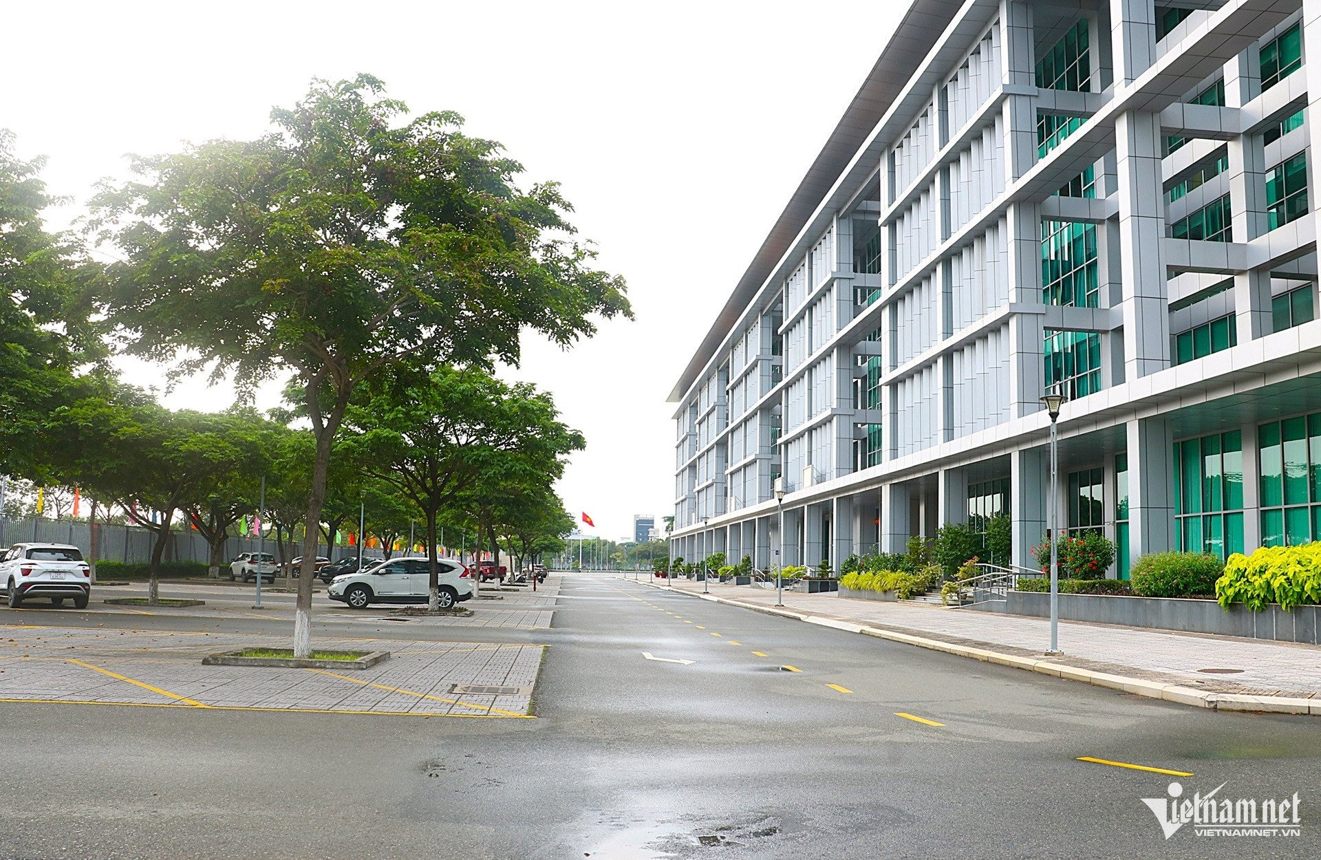 W-Verwaltungszentrum der Provinz Ba Ria Vung Tau vnn3.JPG.jpg