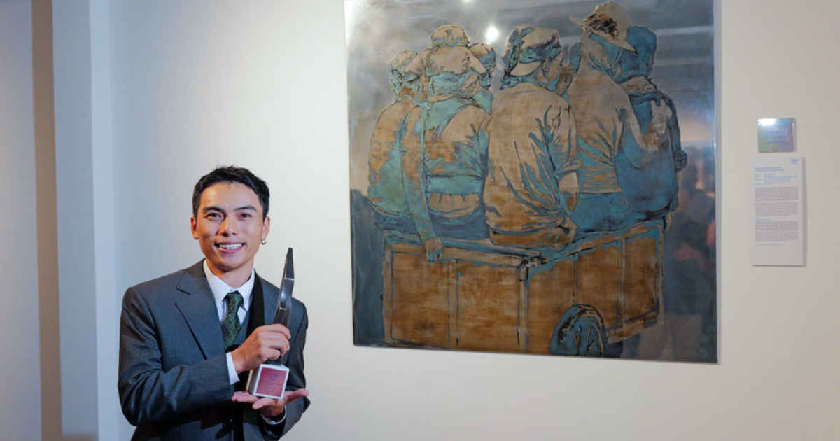 Họa sĩ 9X thắng giải 500 triệu đồng từ tranh khắc họa đời sống người nhập cư