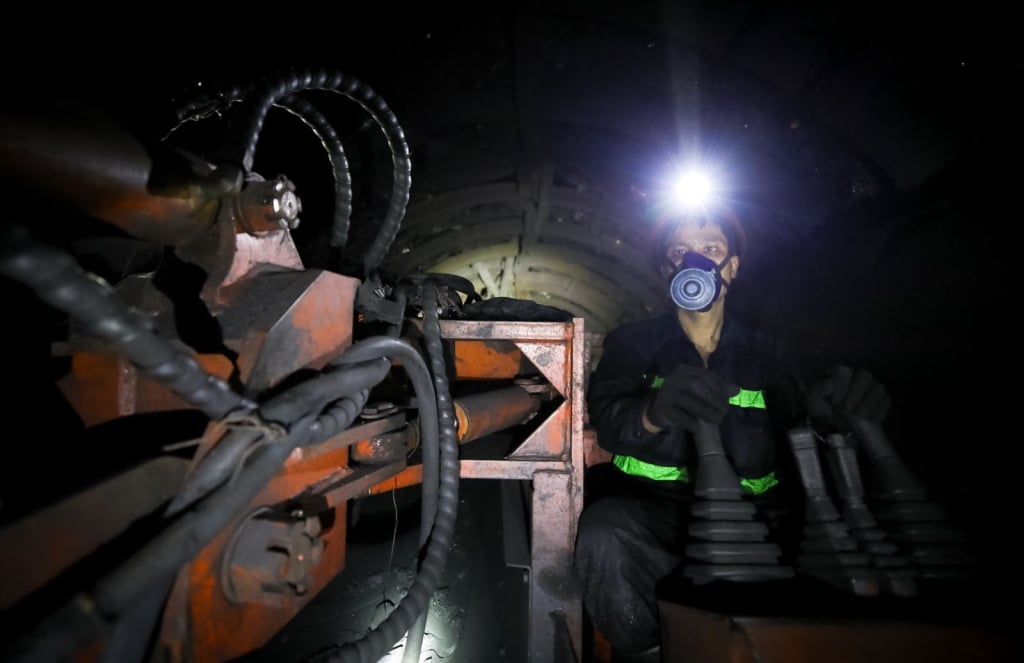 coal excavator operator