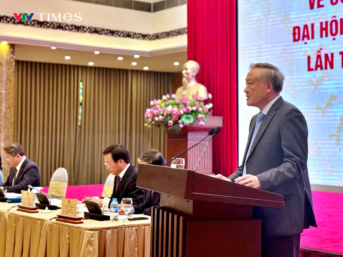 Phó Thủ tướng Thường trực: Chính phủ không né tránh, dám giải quyết những vấn đề tồn tại nhiều năm - Ảnh 1.