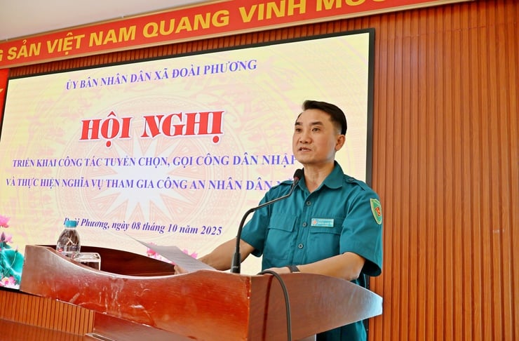 ឃុំ Doai Phuong ដាក់ពង្រាយការងារជ្រើសរើសទាហានឆ្នាំ ២០២៦ - រូបថត ១. Xã Đoài Phương triển khai công tác tuyển quân năm 2026- Ảnh 1.