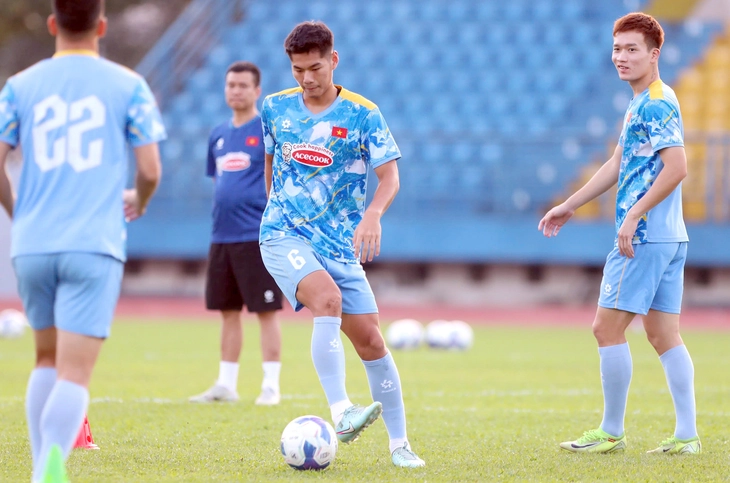 វគ្គជម្រុះចុងក្រោយនៃ Asian Cup 2027៖ ឈ្នះមុន គិតក្រោយ - រូបថត ១. Asian cup - Ảnh 1.