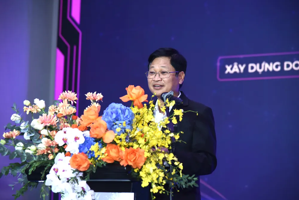 Anh dien dan AI360 HN 2.JPG