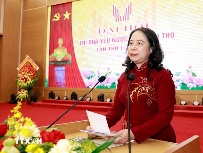 ttxvn-thi-dua-khen-thuong-phu-tho-2.jpg
