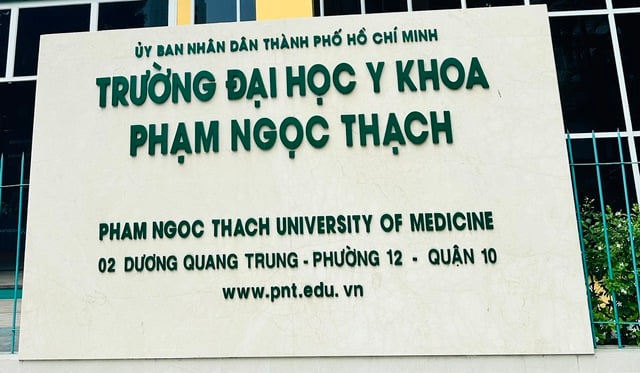 Vì sao Trường ĐH Y khoa Phạm Ngọc Thạch hạ điểm của thí sinh Âu Nhật Huy? - Ảnh 1.