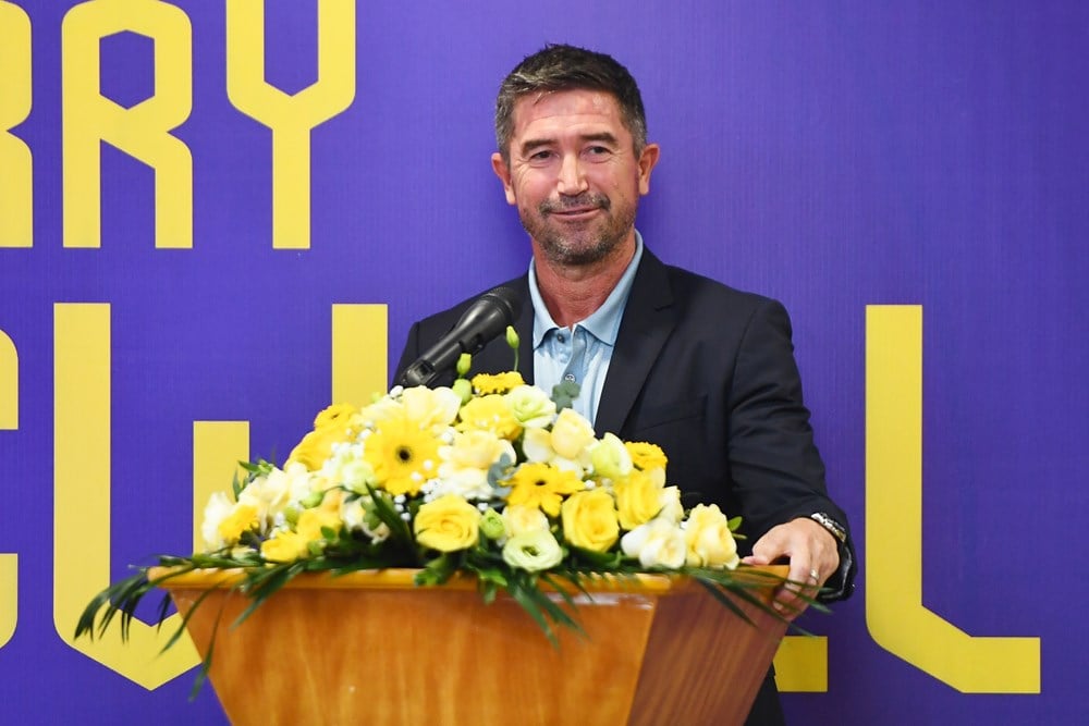 Hanoi Football Club introduces coach Harry Kewell - photo 3