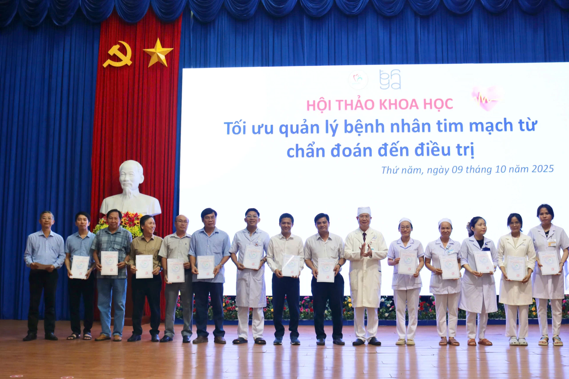 Doctors and medical staff attending the Conference were awarded a Certificate of Continuing Medical Education.