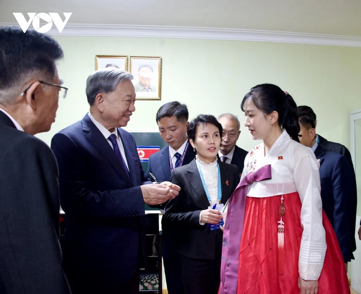 マイク・ポンペオ国務長官と北朝鮮の彼の名を冠したクラス、写真4
