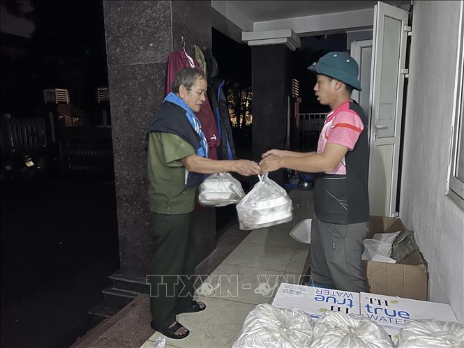 ចំណងជើងរូបថត