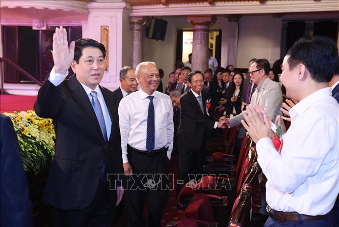 Photo caption