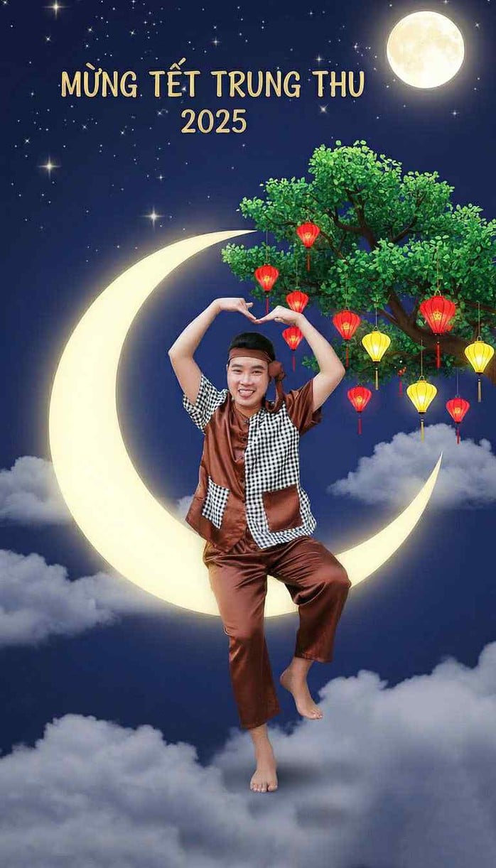 Đạo diễn Quốc Thảo dàn dựng chương trình 