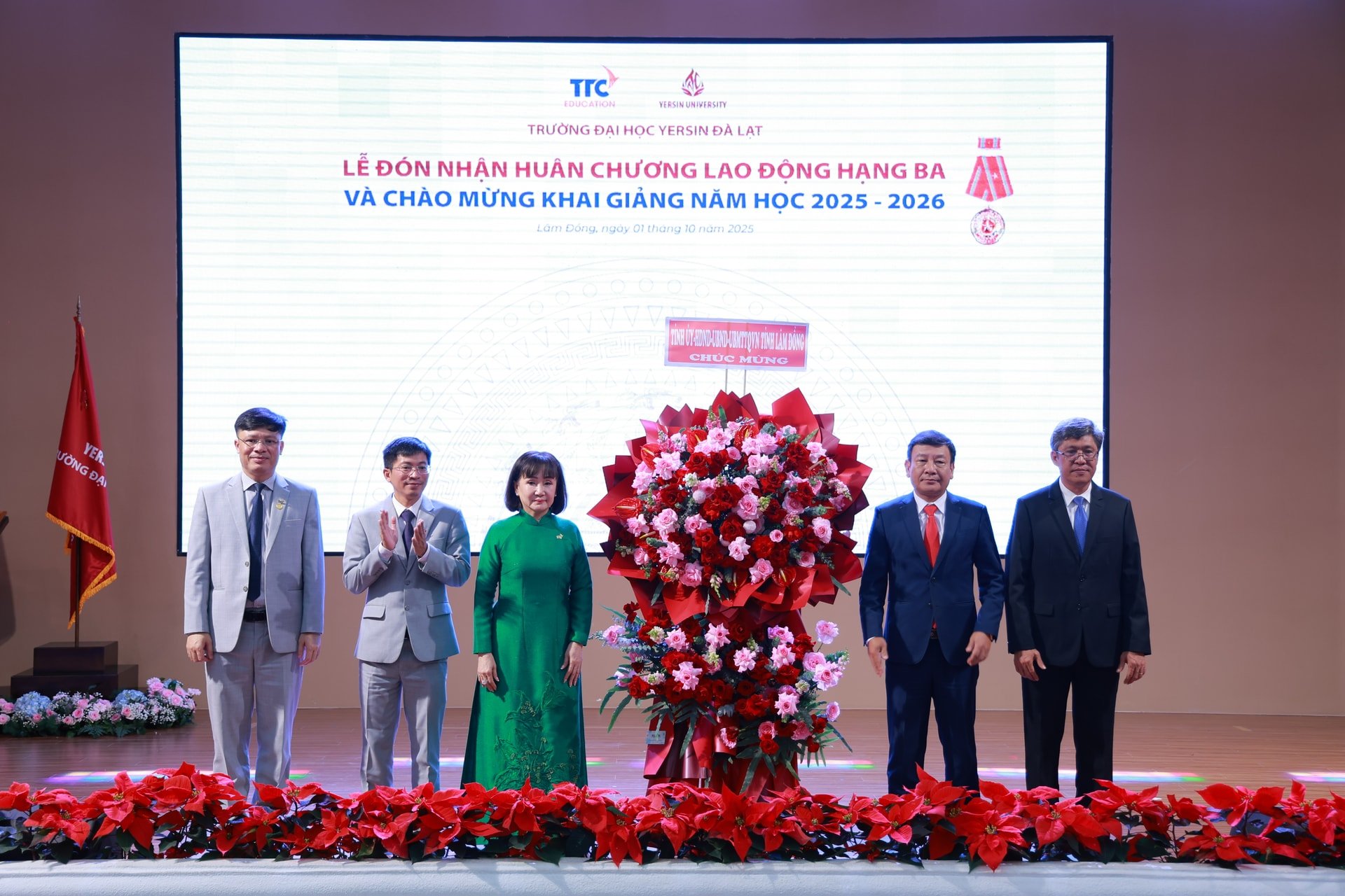 3b5a9877.jpg