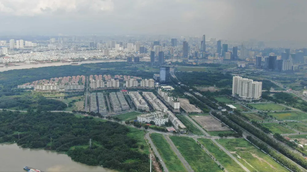 Terrain dans la zone urbaine de Thu Thiem, Ho Chi Minh Ville. Photo de : HOANG HUNG