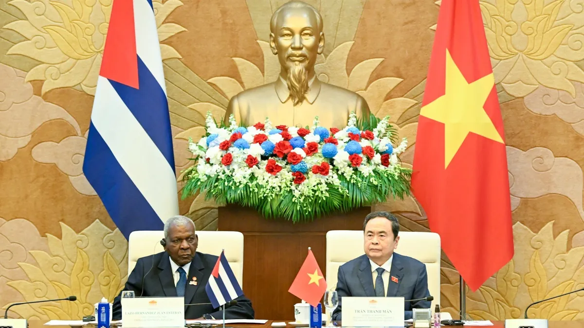 Quốc hội Việt Nam và Cuba hợp tác thúc đẩy quan hệ hai nước trên nhiều lĩnh vực - Ảnh 1.