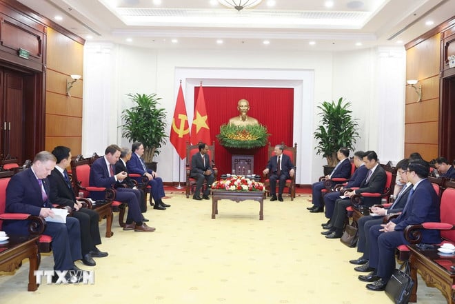 ttxvn-tong-bi-thu-to-lam-tiep-chu-tich-tap-doan-marvell-toan-cau.jpg