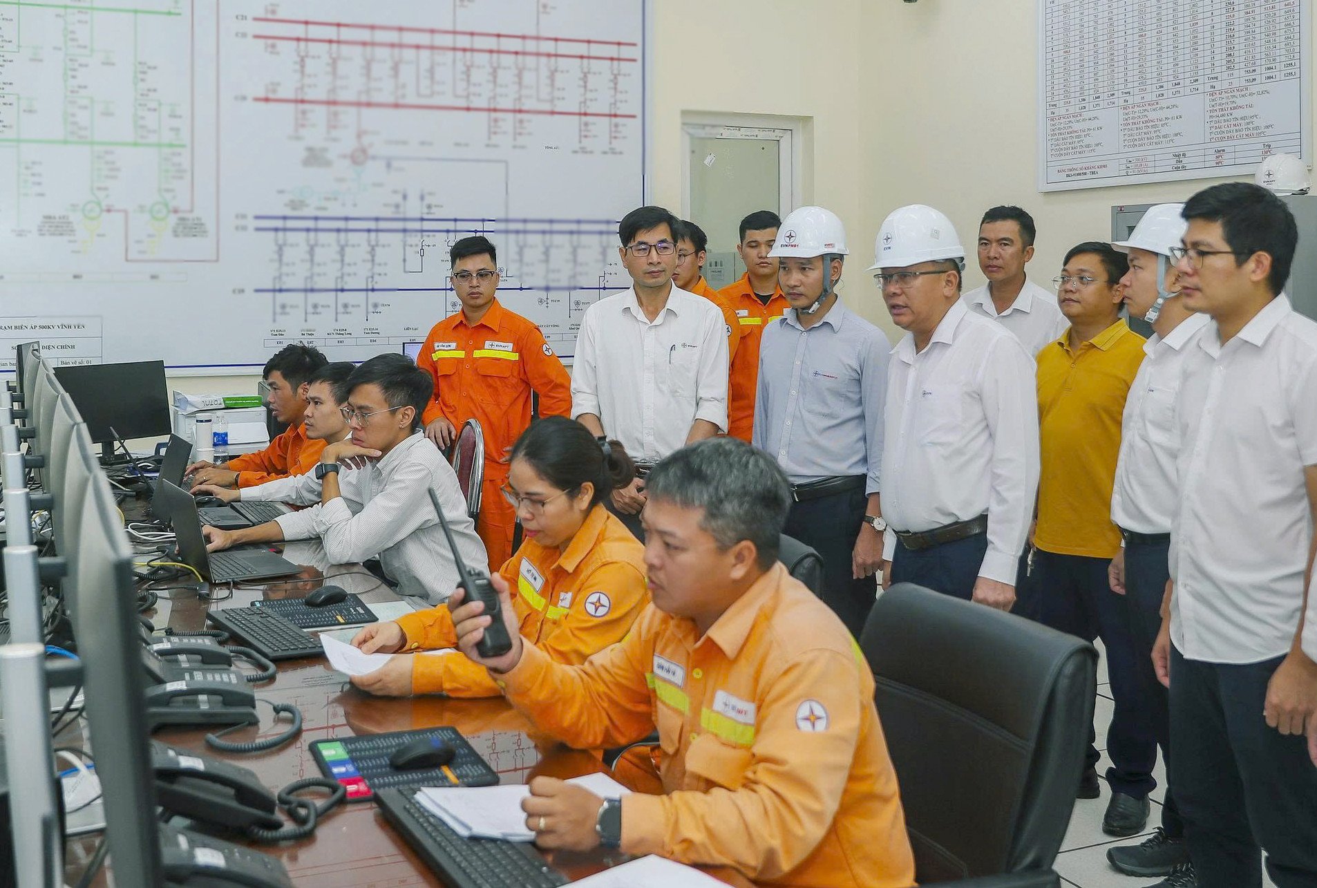ខ្សែបញ្ជូន 500kV