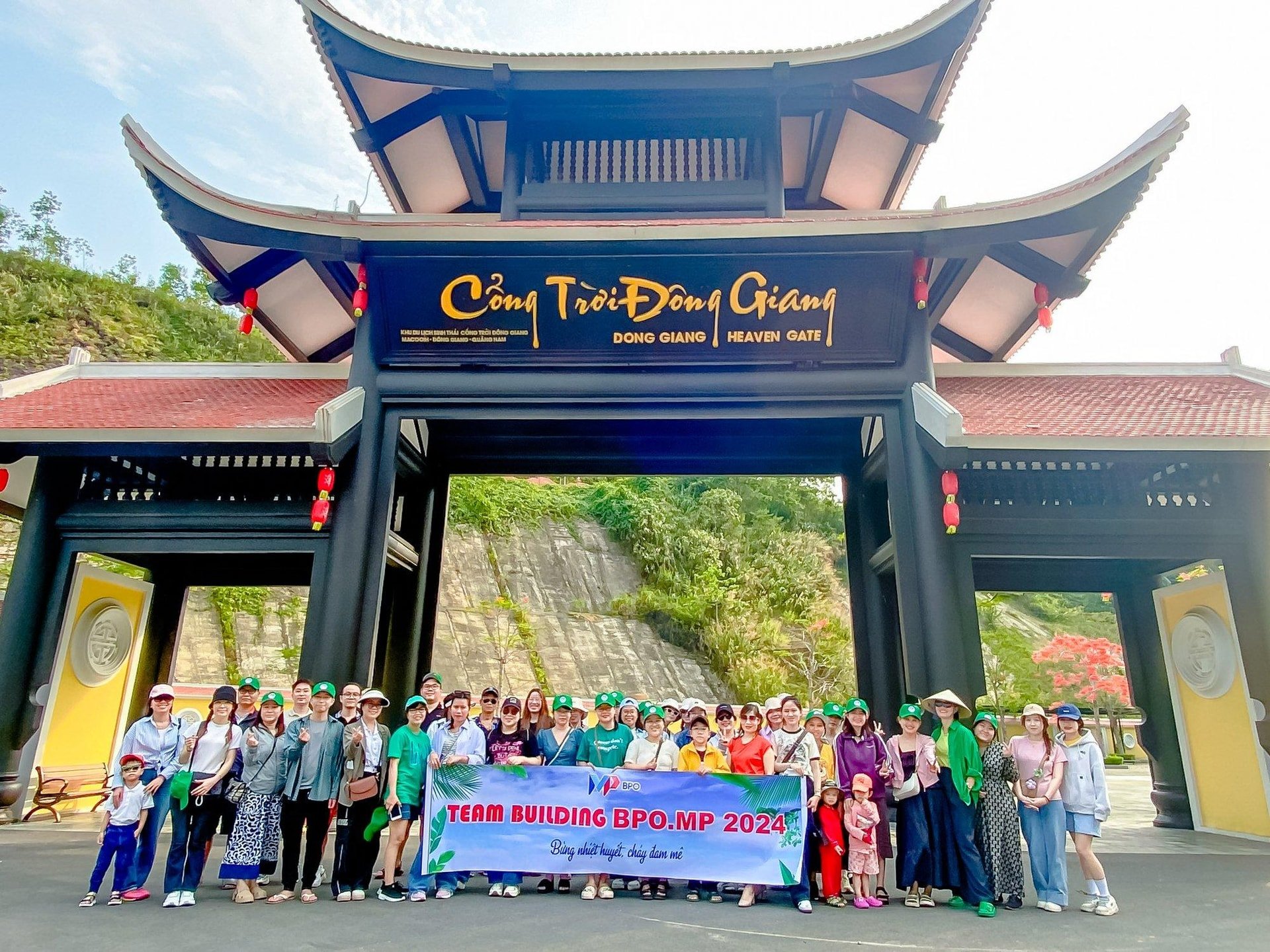 ច្រកទ្វារឋានសួគ៌ Dong Giang - គោលដៅដែលបានទៅនិងទាក់ទាញយ៉ាងខ្លាំងសម្រាប់ភ្ញៀវទេសចរ។