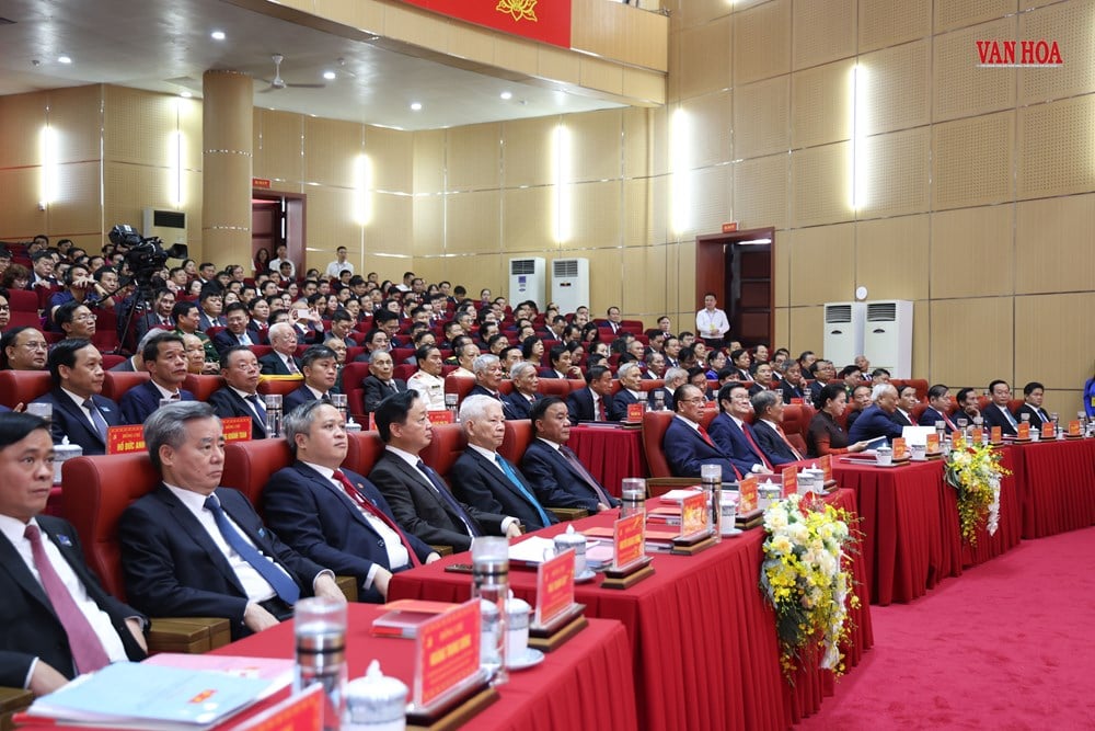 Ha Tinh លើកតម្កើងតម្លៃវប្បធម៌ និងមនុស្សជាតិក្នុងយុគសម័យថ្មី - រូបថត ៣
