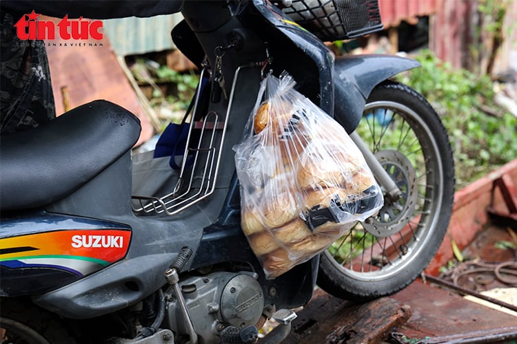 ចំណងជើងរូបថត
