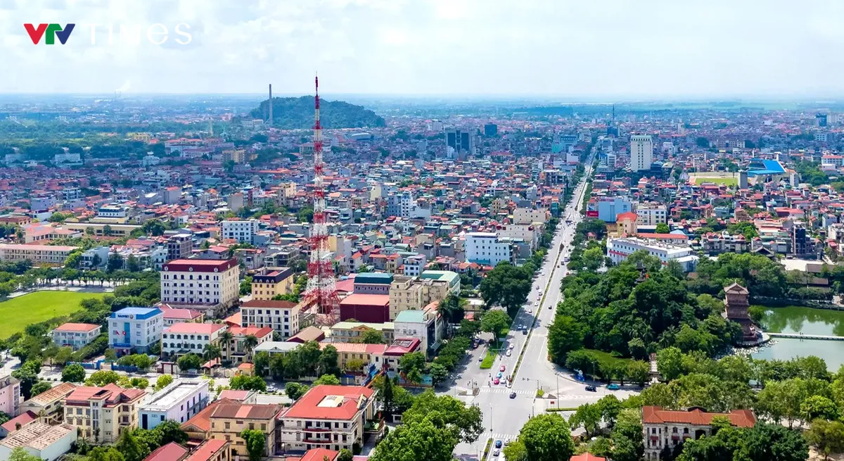 Đại hội Đảng bộ tỉnh Ninh Bình lần thứ I: Người dân kỳ vọng mạnh mẽ vào tương lai phát triển - Ảnh 2.