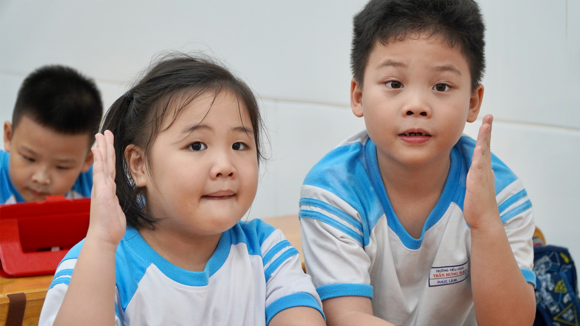 Miễn học phí: Mục tiêu nhân văn và những luận điệu sai trái cần bác bỏ - 15