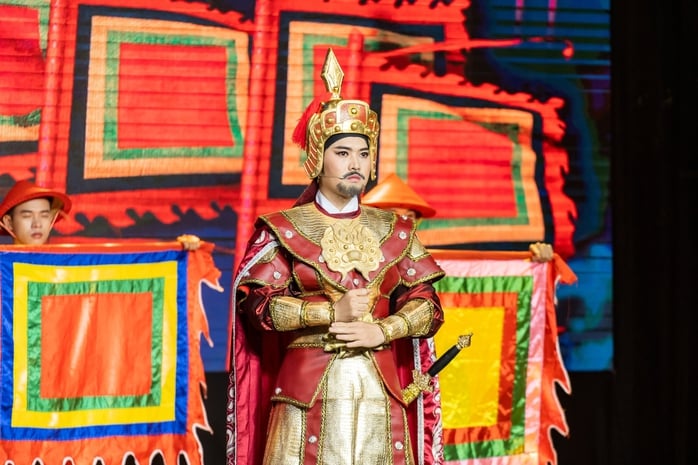 Nguyễn Tấn Đạt - Tỏa sáng sau chiến thắng Giải Hội đồng báo chí 