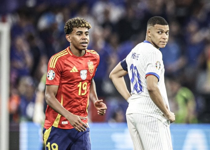 mbappe lamine Yamal RM.jpg