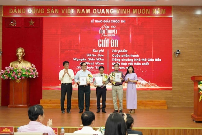 Tôn vinh các tác giả, tác phẩm xuất sắc tại Cuộc thi Sáng tác Tiểu thuyết 2023 – 2025 - Ảnh 3.