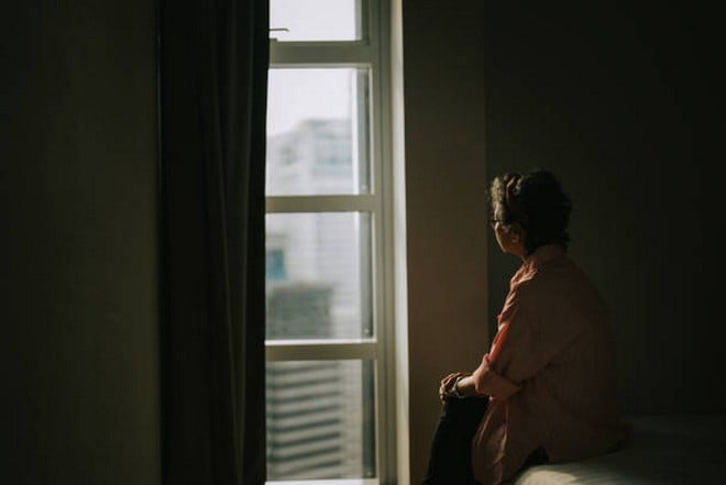 Phụ nữ có nguy cơ Alzheimer cao hơn nam giới.