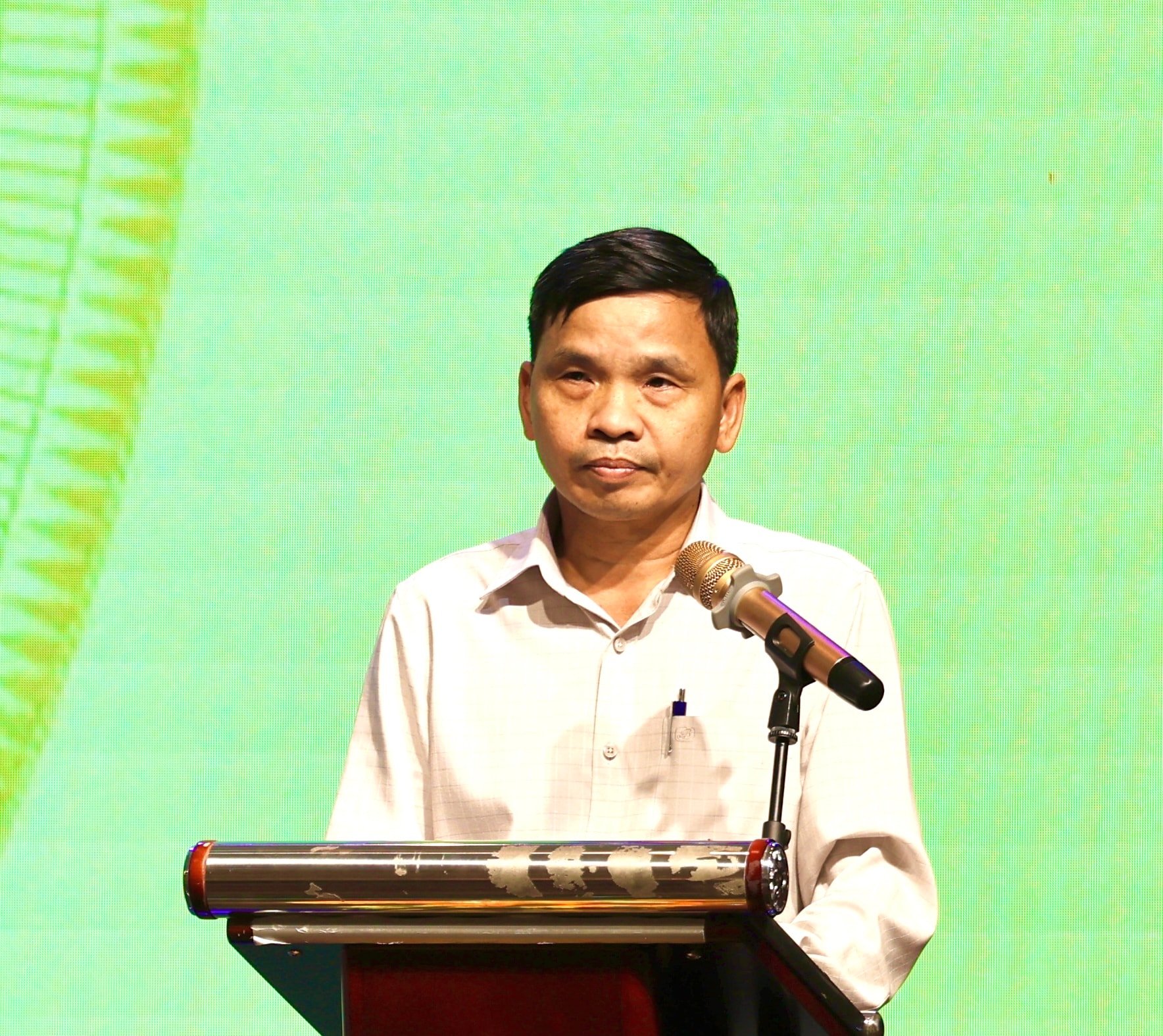 nguyenvansen.jpg