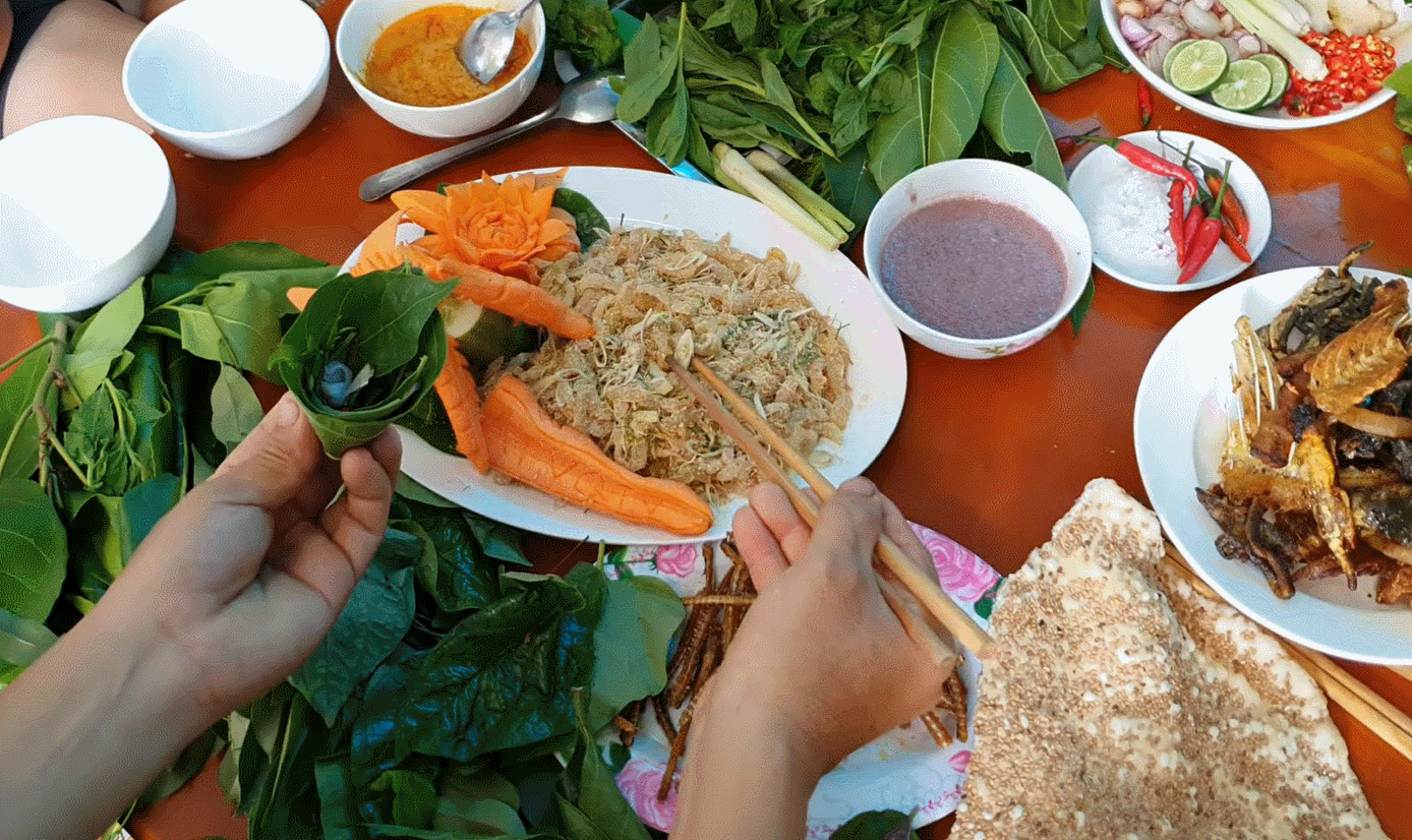 Daumenaalsalat Landgartenküche.gif