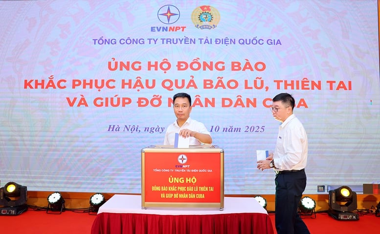EVNNPT quyên góp ủng hộ đồng bào khắc phục hậu quả bão lũ, thiên tai- Ảnh 1. EVNNPT quyên góp ủng hộ đồng bào khắc phục hậu quả bão lũ, thiên tai- Ảnh 1.