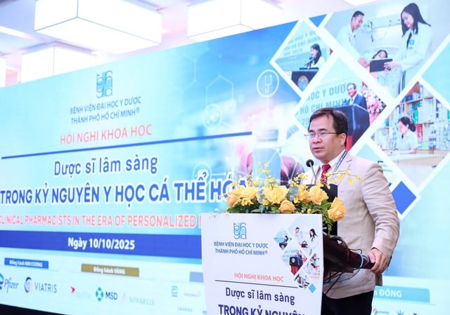 HỘI NGHỊ DƯỢC LÂM SÀNG 2025: DƯỢC SĨ LÂM SÀNG TRONG KỶ NGUYÊN Y HỌC CÁ THỂ HÓA - NÂNG TẦM VAI TRÒ CHUYÊN MÔN - Ảnh 1.