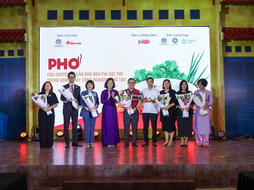 Menghubungkan nilai tradisional Pho dengan daya hidup industri dan budaya Ibu Kota - foto 7